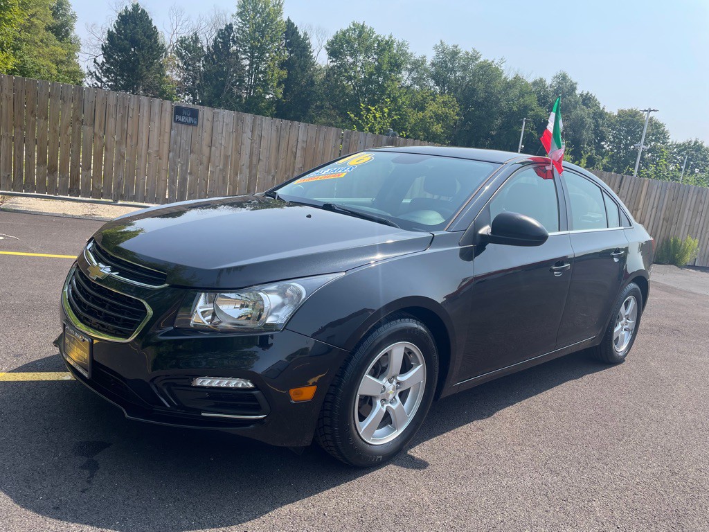 2016 Chevrolet Cruze Image 1