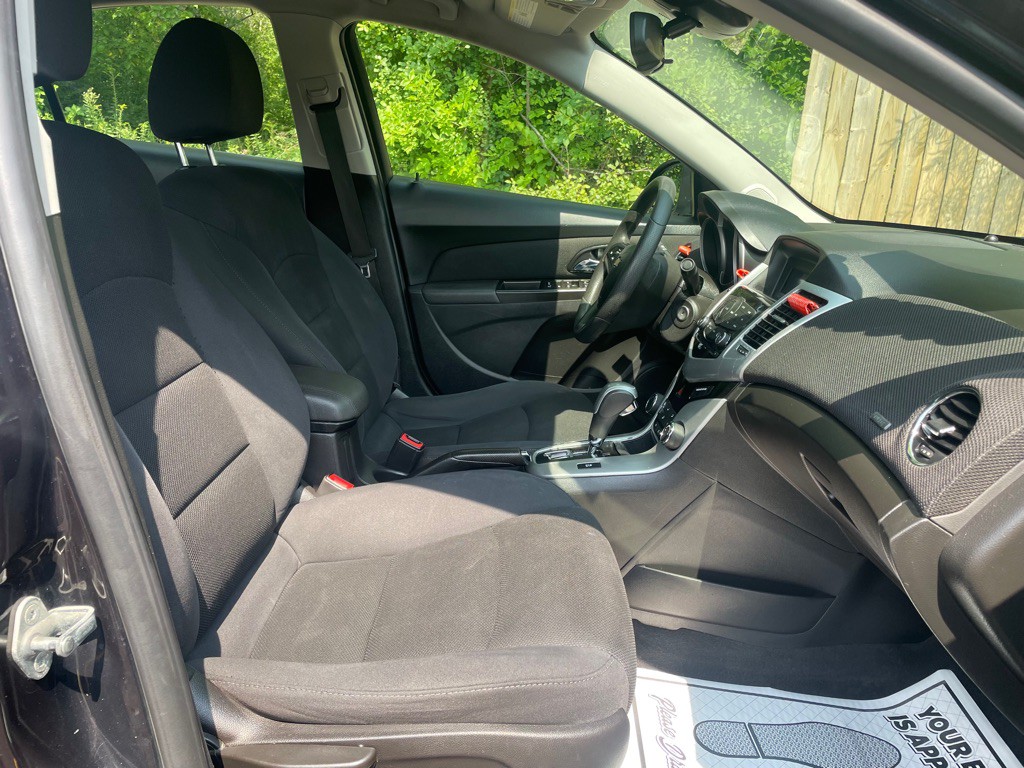 2016 Chevrolet Cruze Image 18