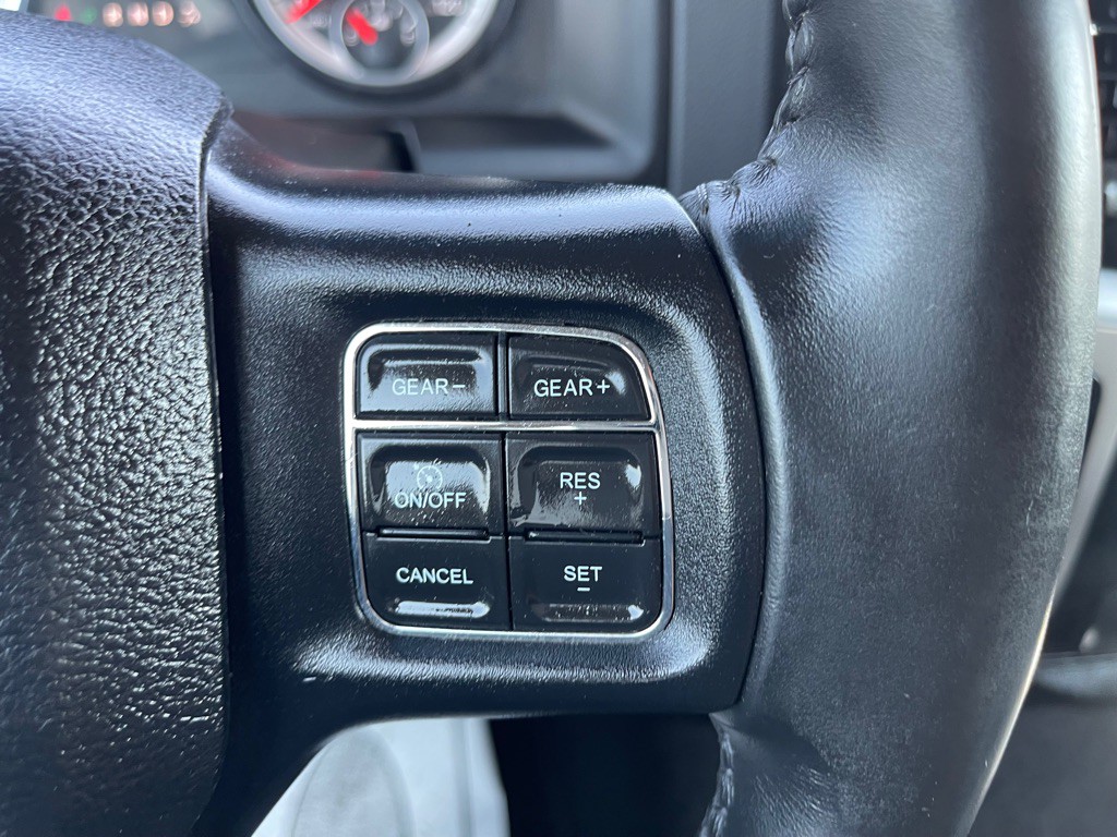 2014 RAM 1500 Image 24