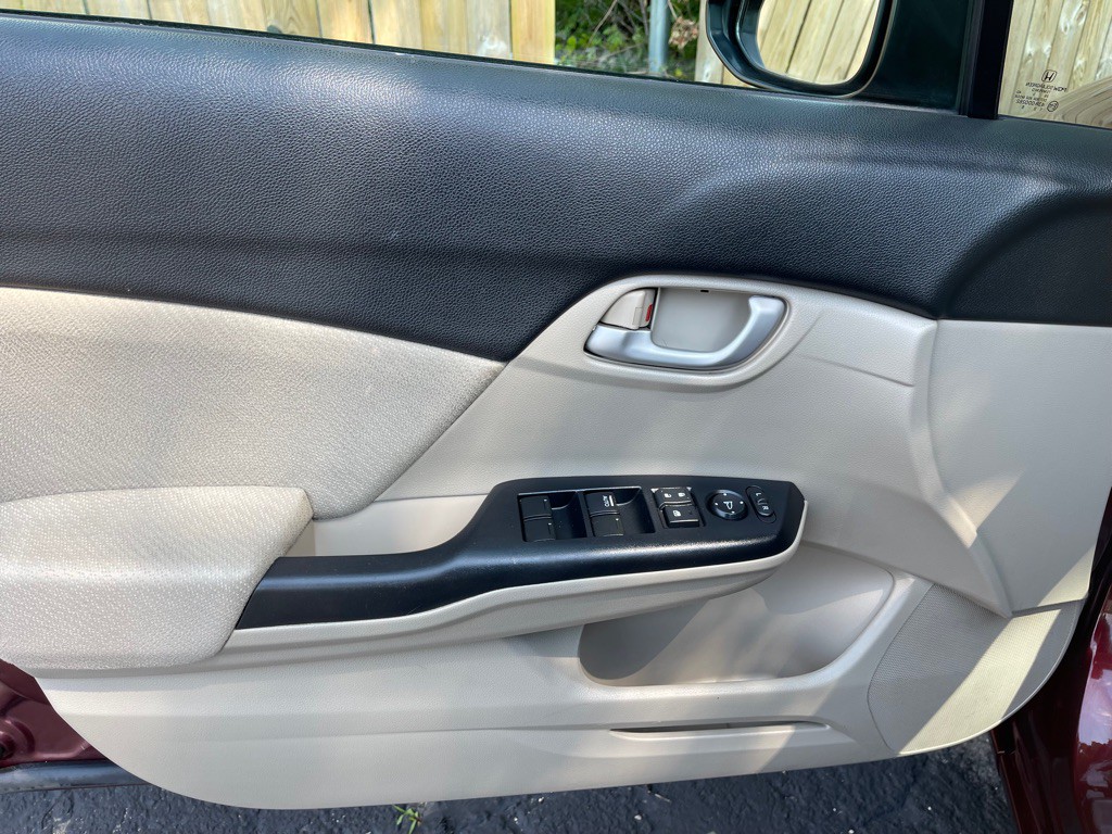 2013 Honda Civic Image 11