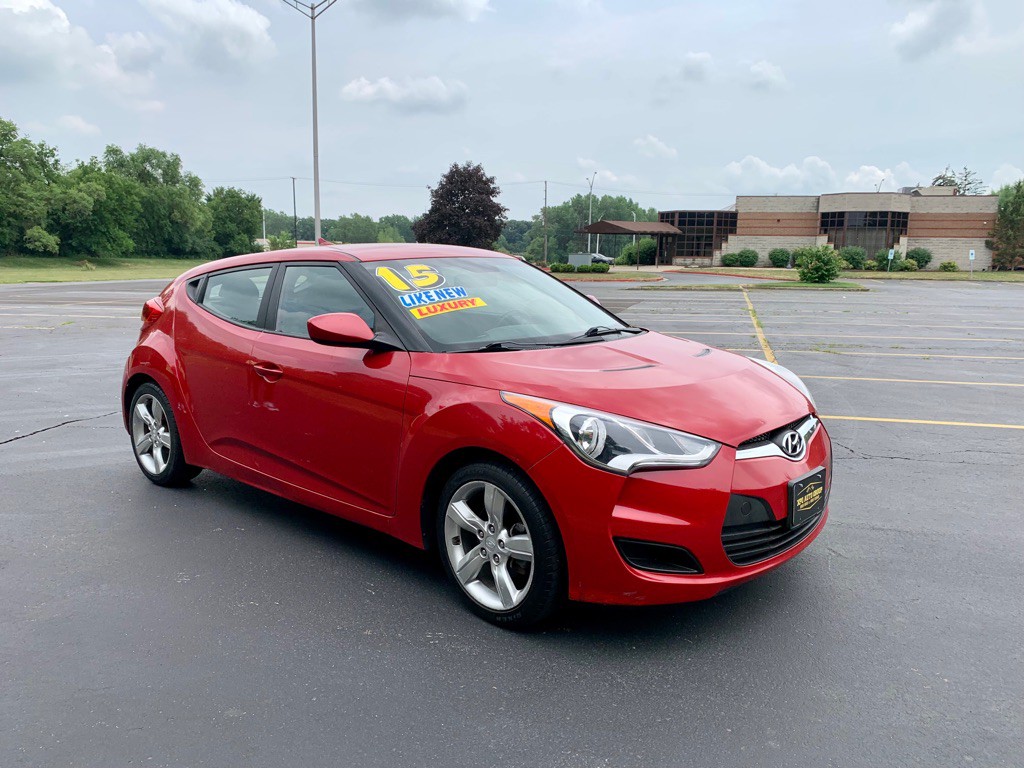 2015 Hyundai Veloster Image 7