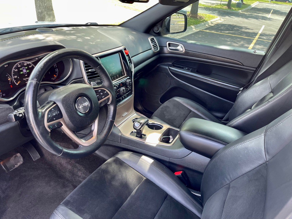 2015 Jeep Grand Cherokee Image 18