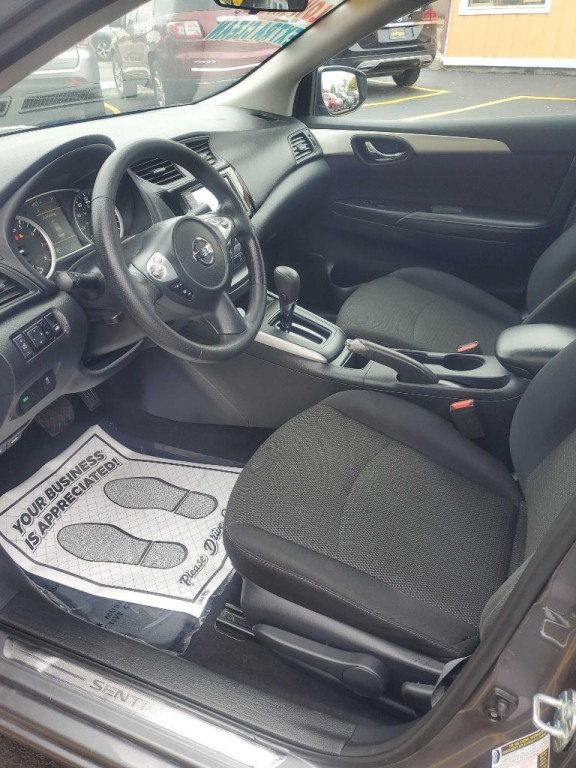 2019 Nissan Sentra Image 14