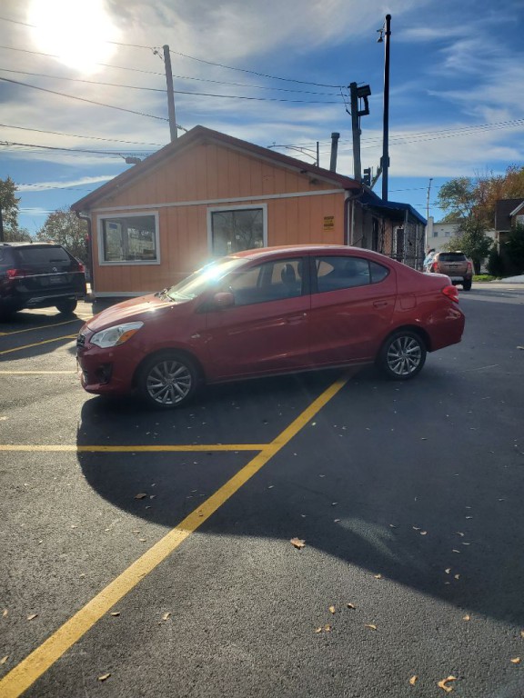 2019 Mitsubishi Mirage Image 1