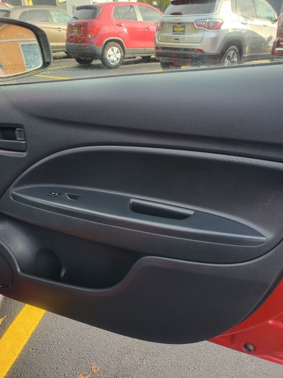 2019 Mitsubishi Mirage Image 11