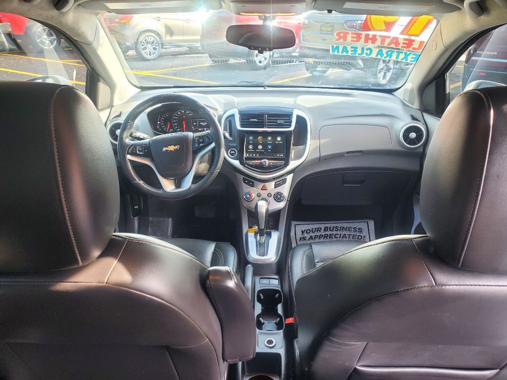 2019 Chevrolet Sonic Image 13
