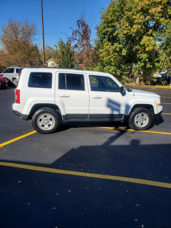 2017 Jeep Patriot Image 3