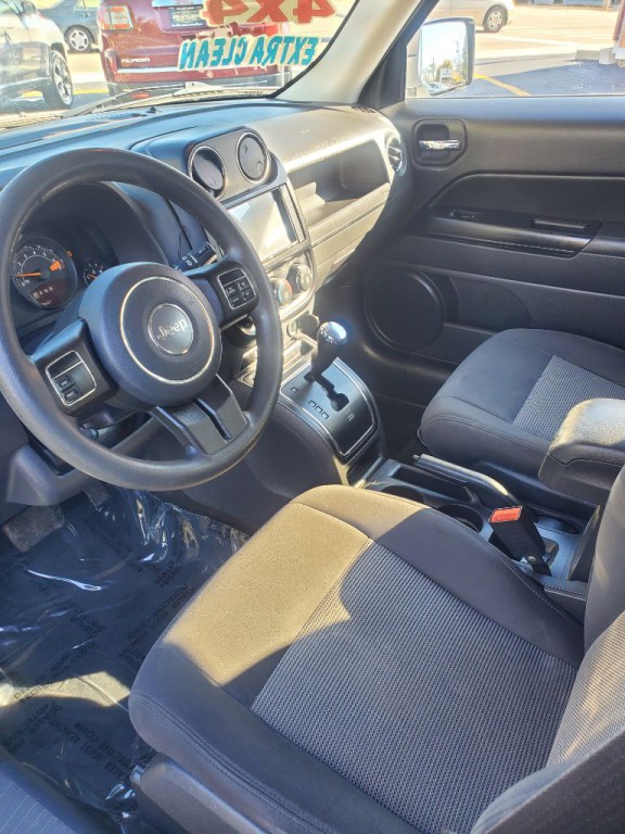 2017 Jeep Patriot Image 6