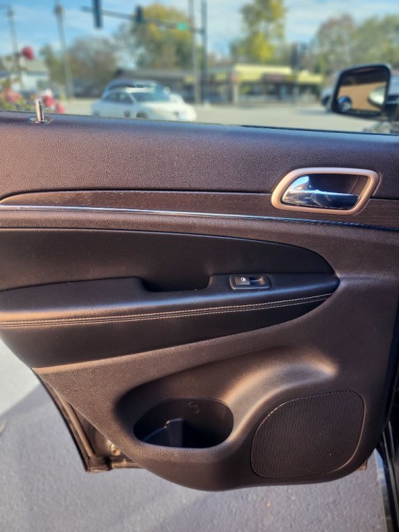 2017 Jeep Grand Cherokee Image 10