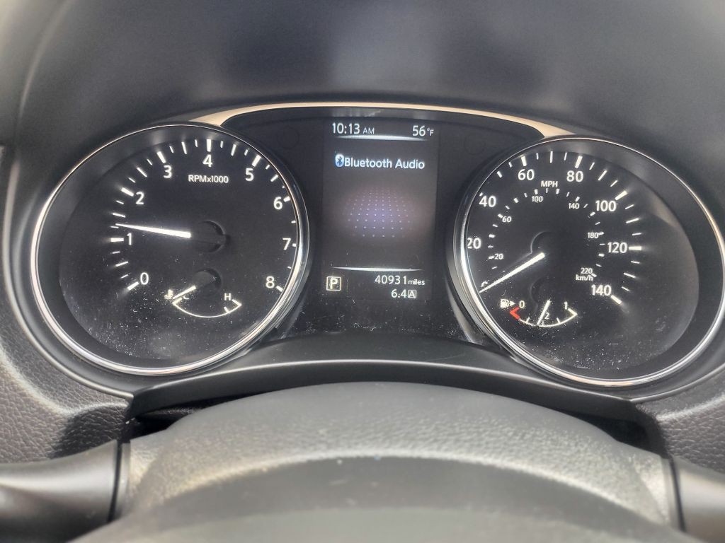 2015 Nissan Rogue Image 15