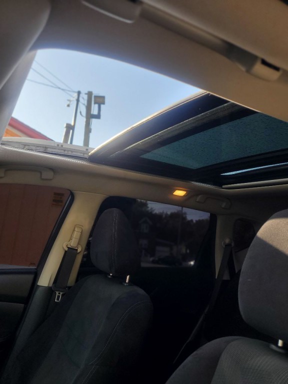 2015 Nissan Rogue Image 21