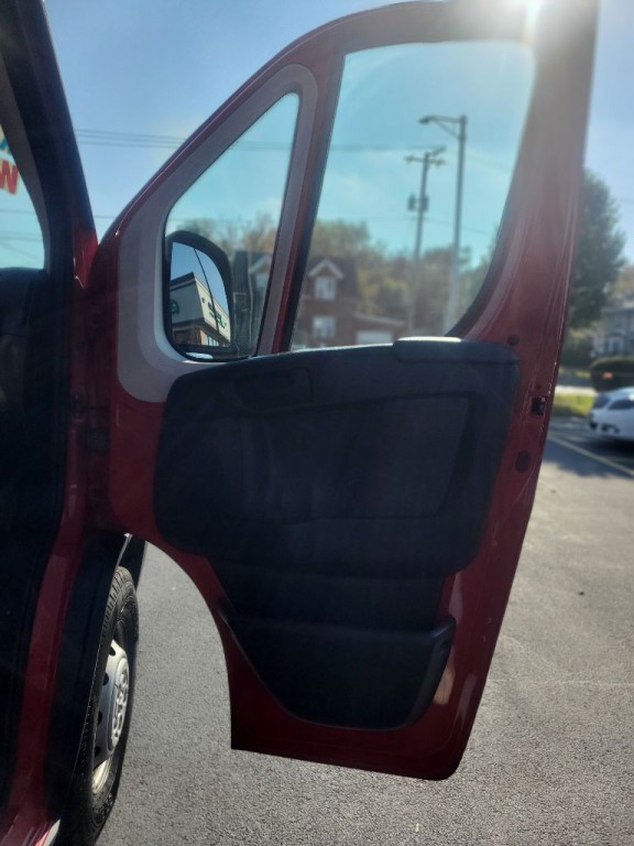 2017 RAM Promaster Image 8