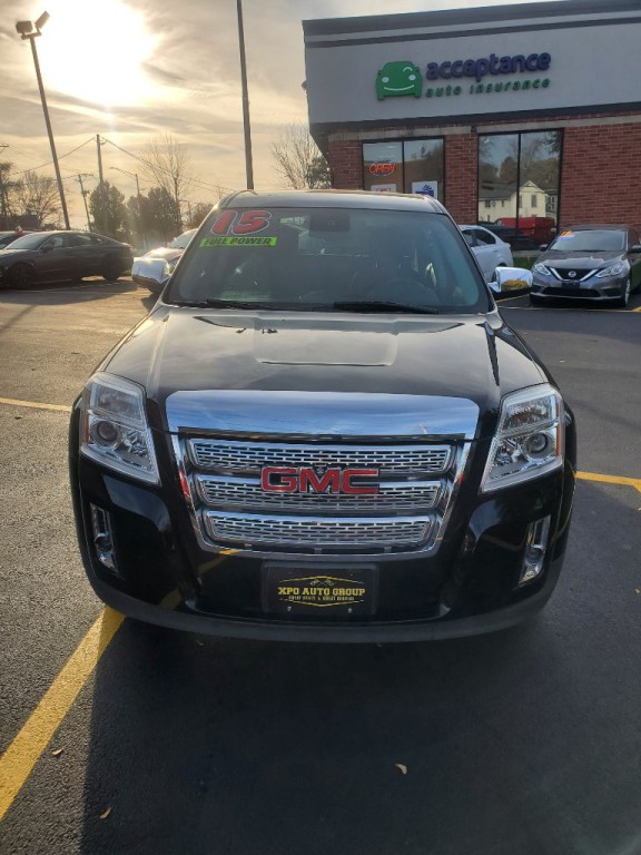 2015 GMC Terrain Image 2