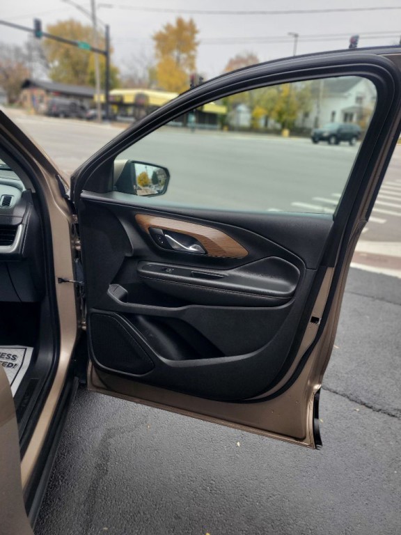 2018 GMC Terrain Image 12