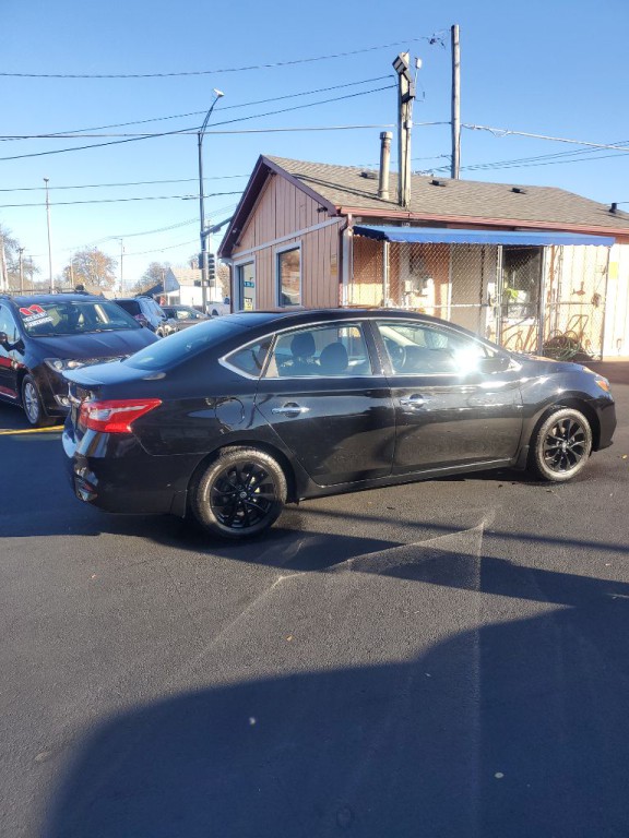 2018 Nissan Sentra Image 3