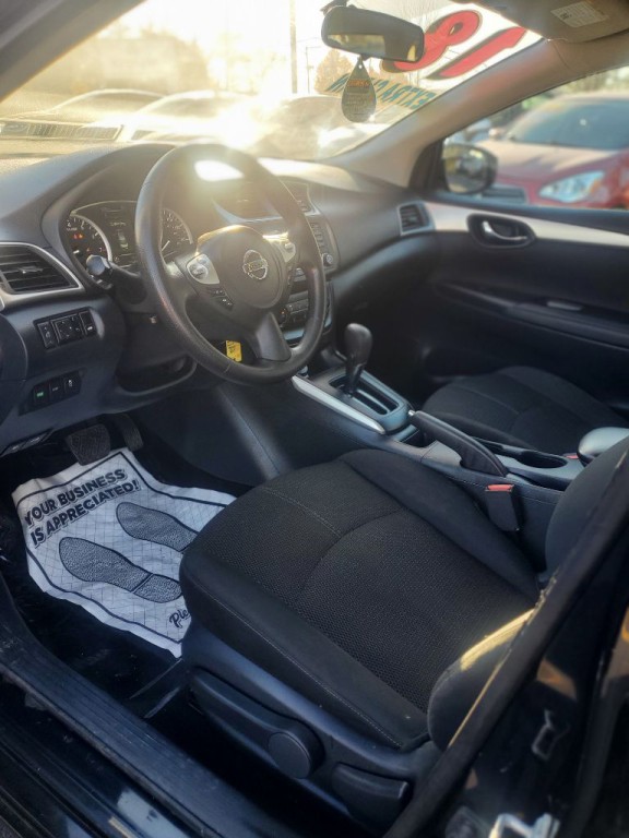 2018 Nissan Sentra Image 5