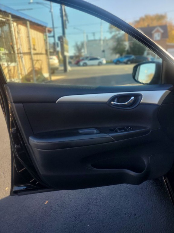 2018 Nissan Sentra Image 6