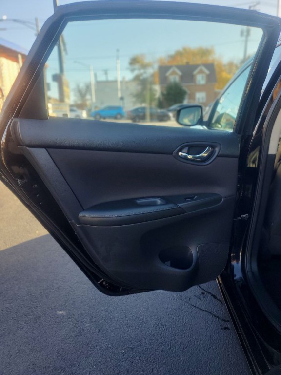 2018 Nissan Sentra Image 8