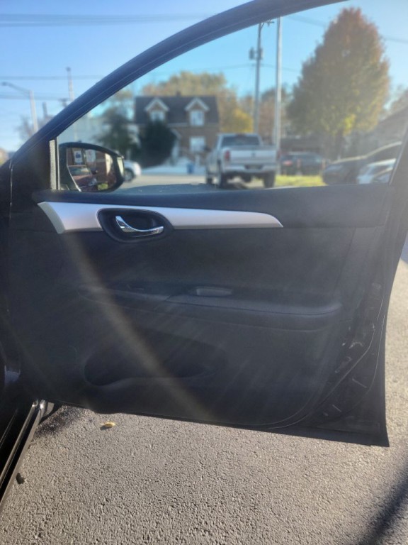 2018 Nissan Sentra Image 10