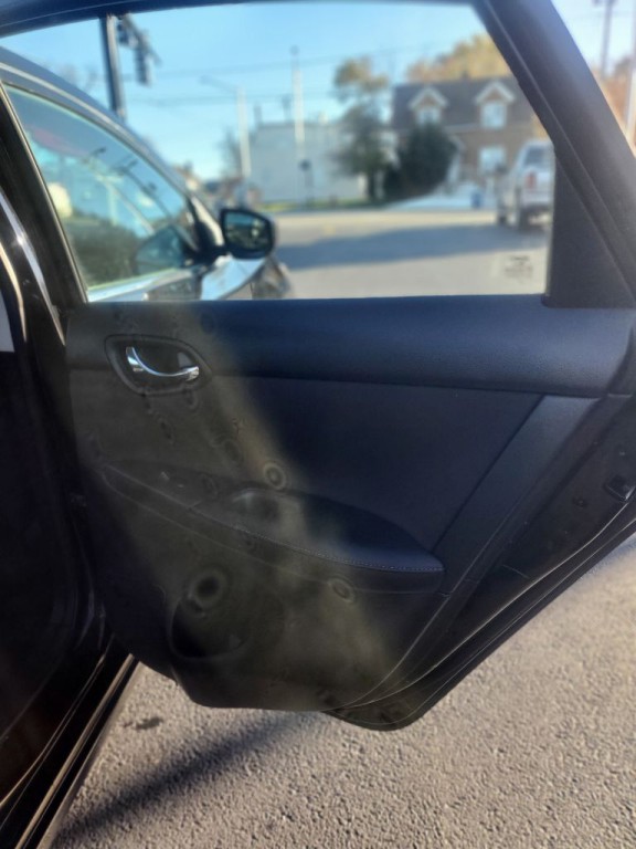 2018 Nissan Sentra Image 12