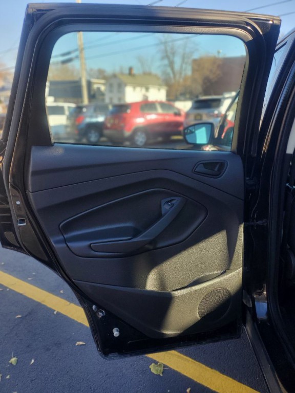 2015 Ford Escape Image 8