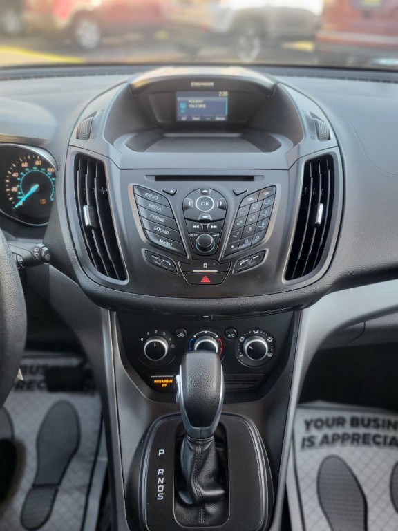 2015 Ford Escape Image 16