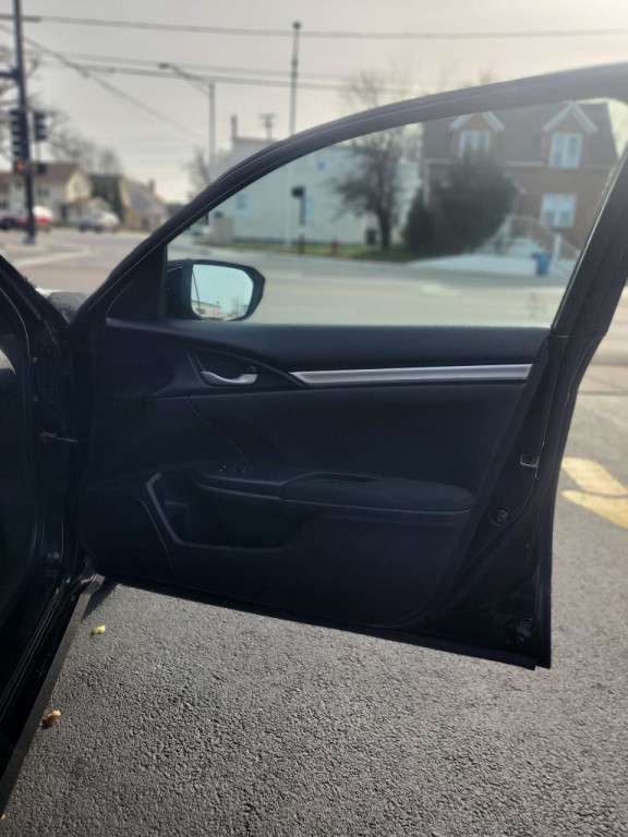 2016 Honda Civic Image 10