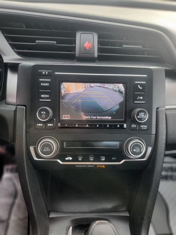 2016 Honda Civic Image 16