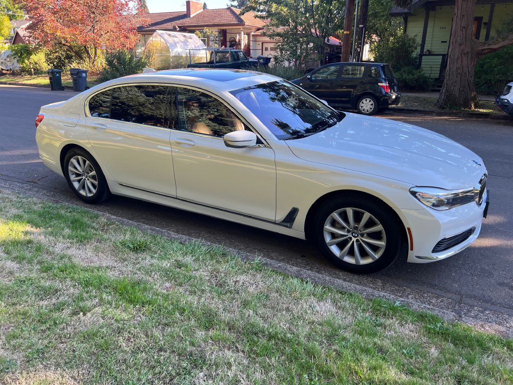 2019 BMW 7 Series Image 3