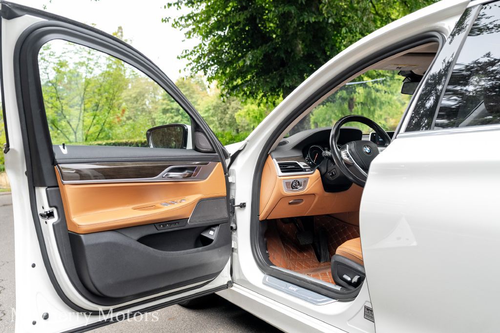 2019 BMW 7 Series Image 8