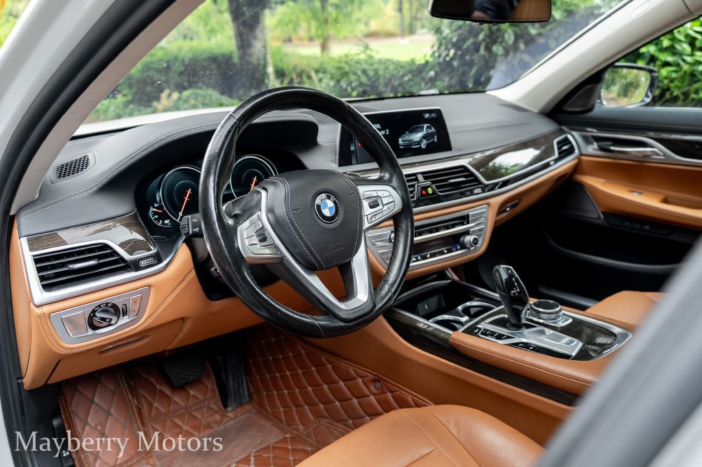 2019 BMW 7 Series Image 10