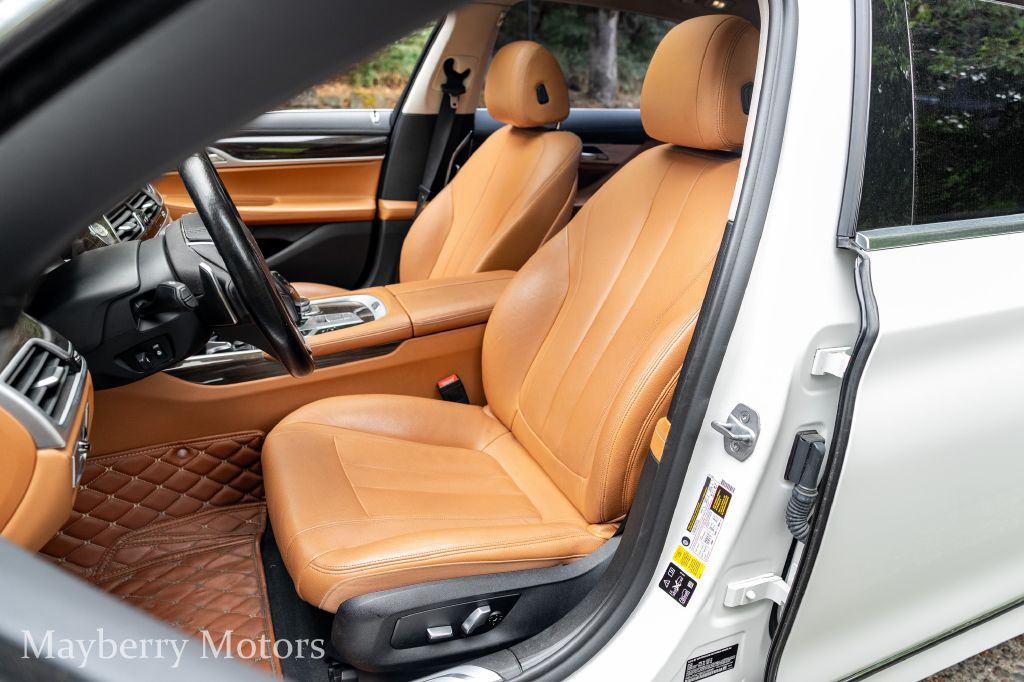 2019 BMW 7 Series Image 12