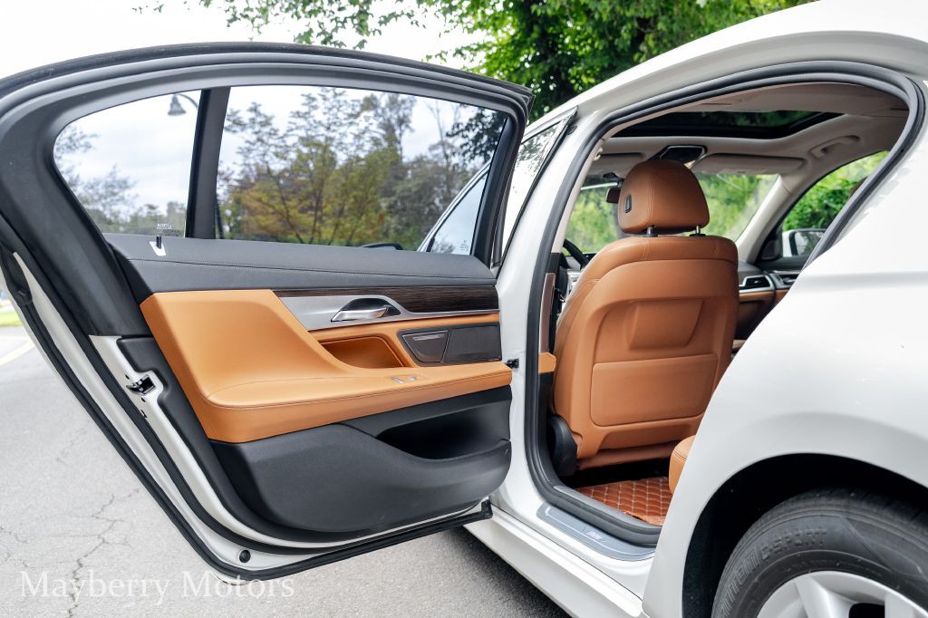 2019 BMW 7 Series Image 15