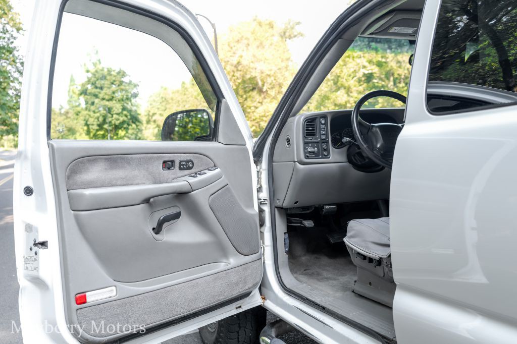 2000 Chevrolet Silverado 1500 Image 8