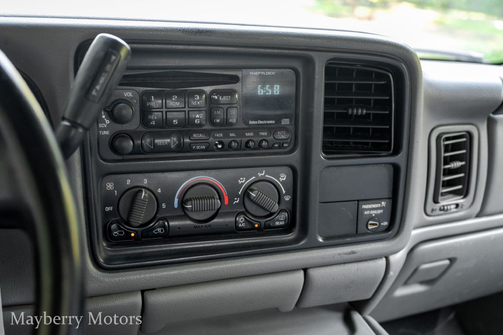 2000 Chevrolet Silverado 1500 Image 21