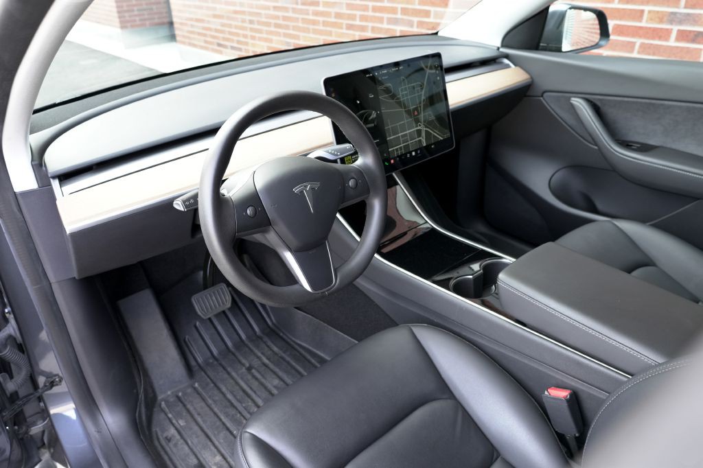 2020 Tesla Model Y Image 18