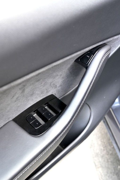 2020 Tesla Model Y Image 21