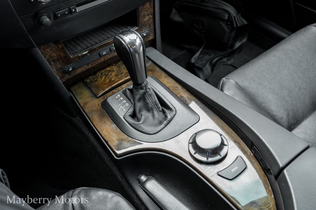 2006 BMW 5 Series Image 24