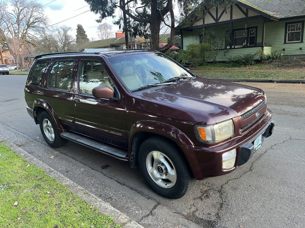 1999 INFINITI QX4 Image 3