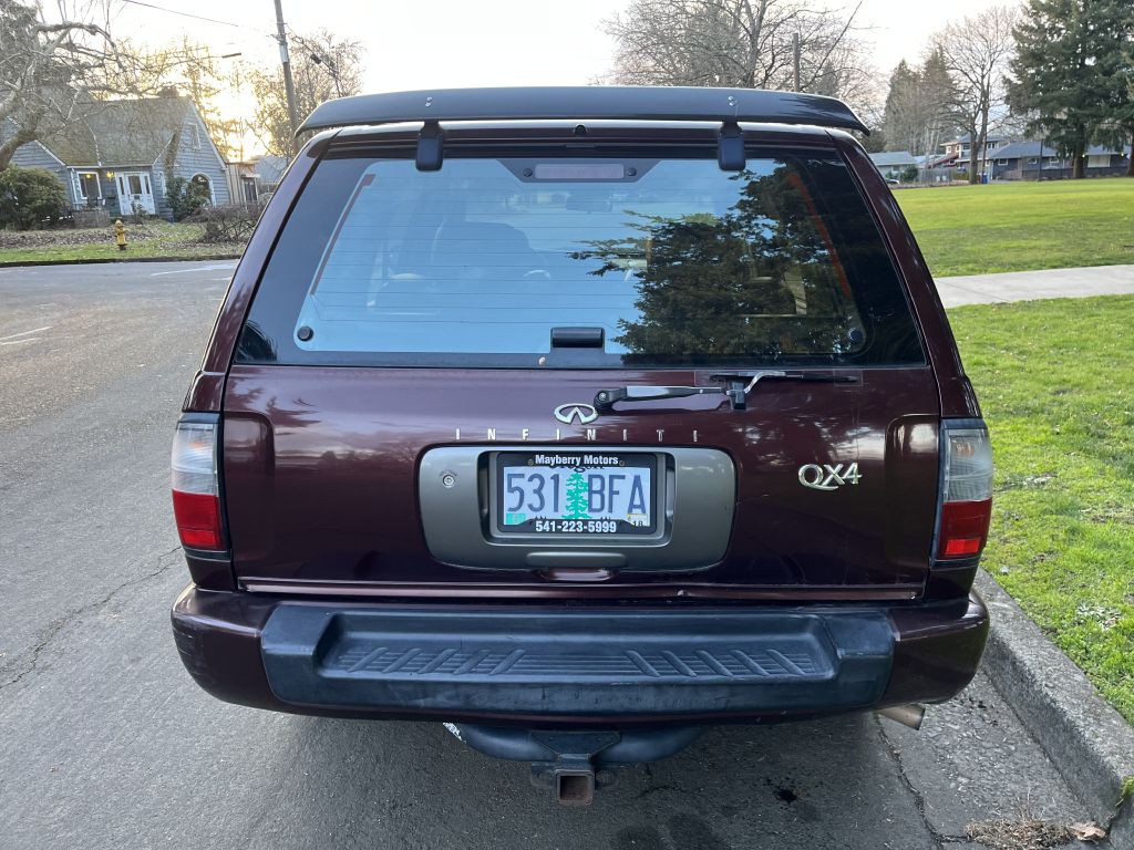 1999 INFINITI QX4 Image 6