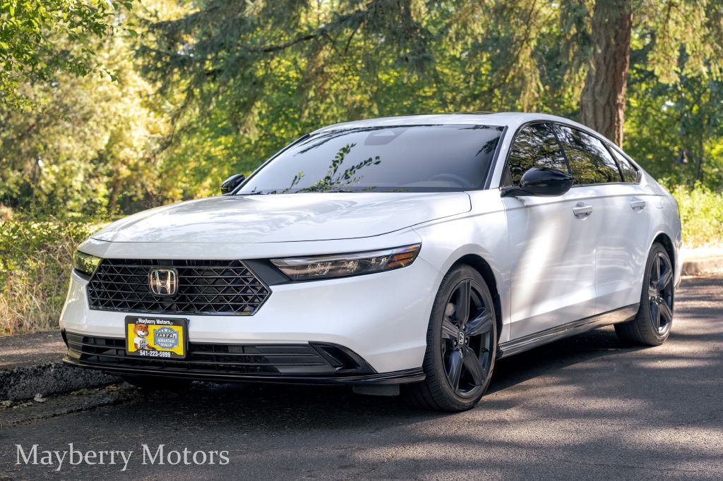 2023 Honda Accord Image 1