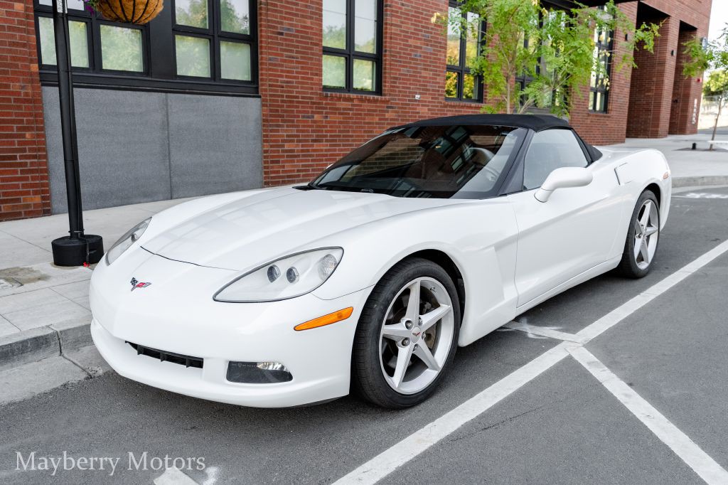 2012 Chevrolet Corvette Image 1