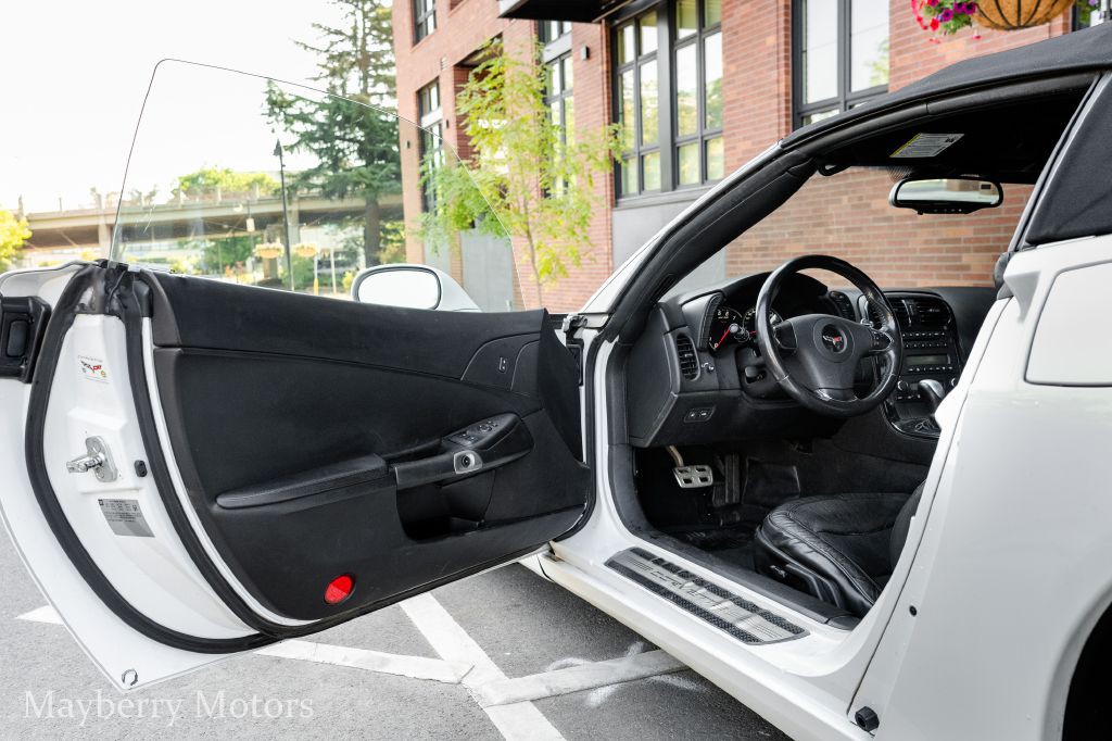 2012 Chevrolet Corvette Image 9