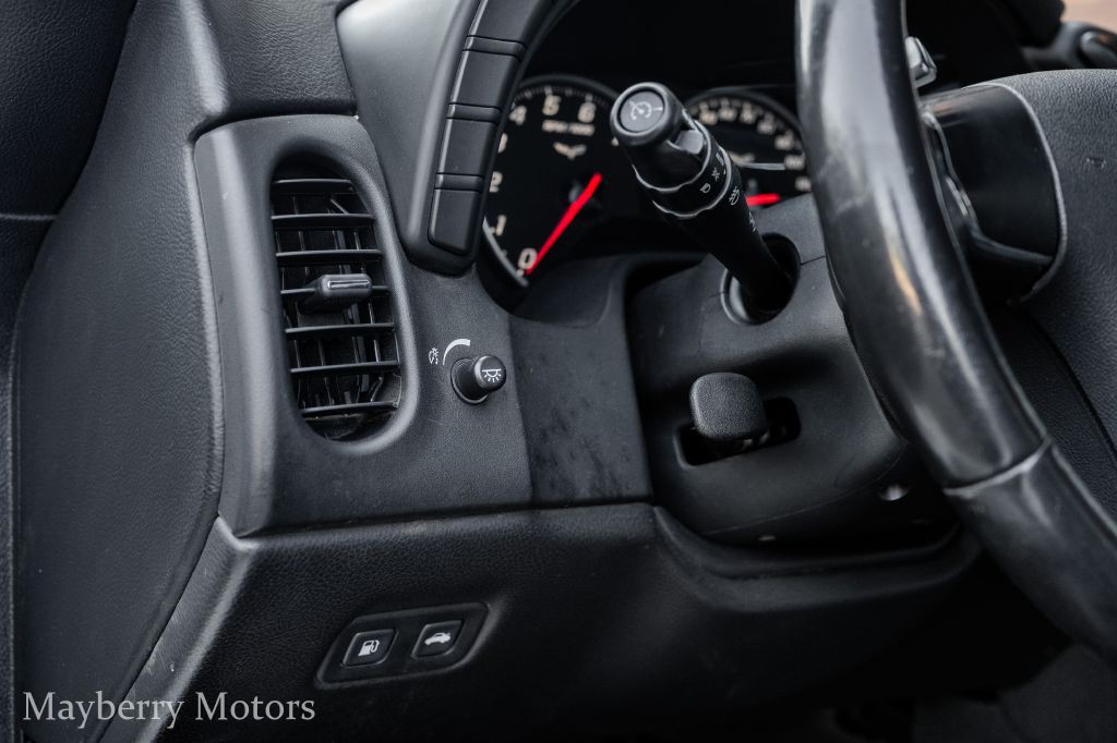 2012 Chevrolet Corvette Image 12