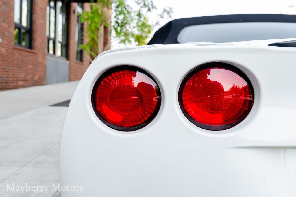 2012 Chevrolet Corvette Image 16