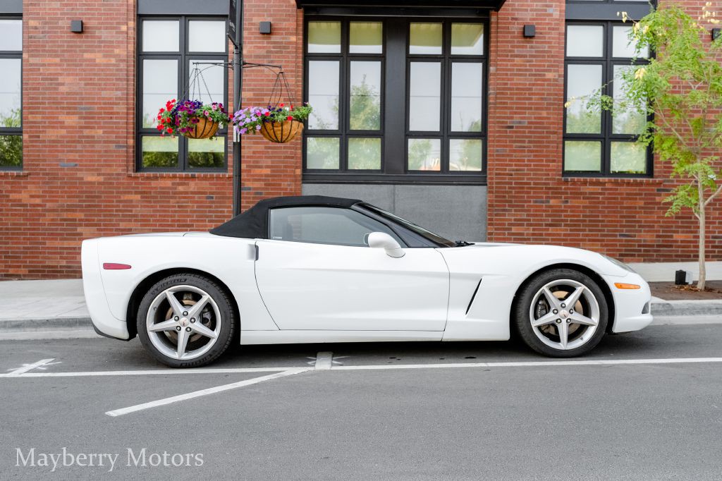 2012 Chevrolet Corvette Image 17
