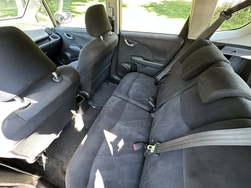 2011 Honda Fit Image 9