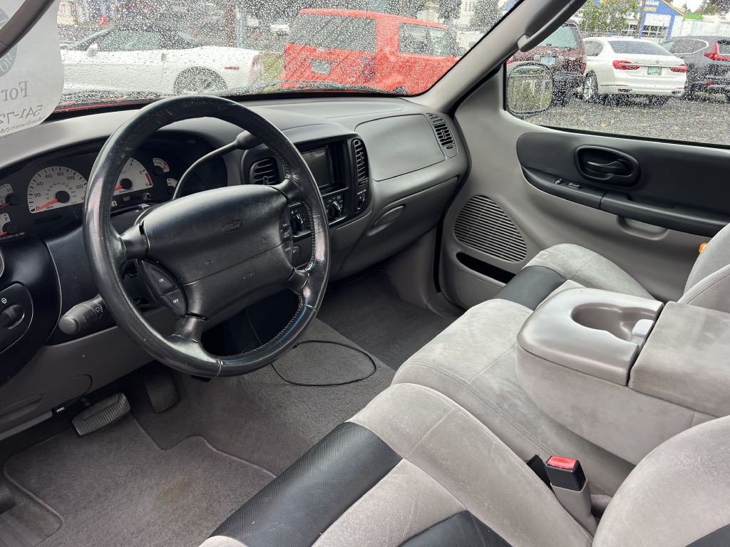 2002 Ford F-150 Image 3