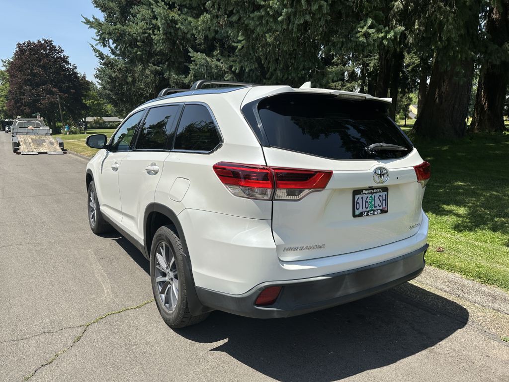 2019 Toyota Highlander Image 5