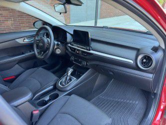 2019 Kia Forte Image 3